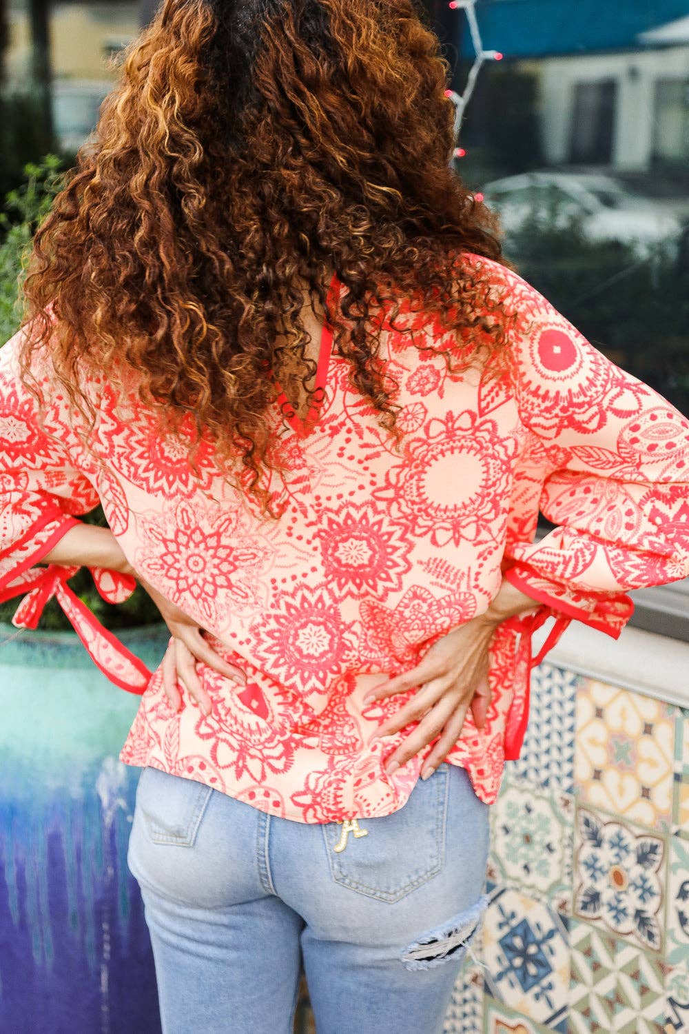 Be Bold Red & Coral Floral Long Sleeve Bow Tie Contrast Binding Top (Open Pack): Medium