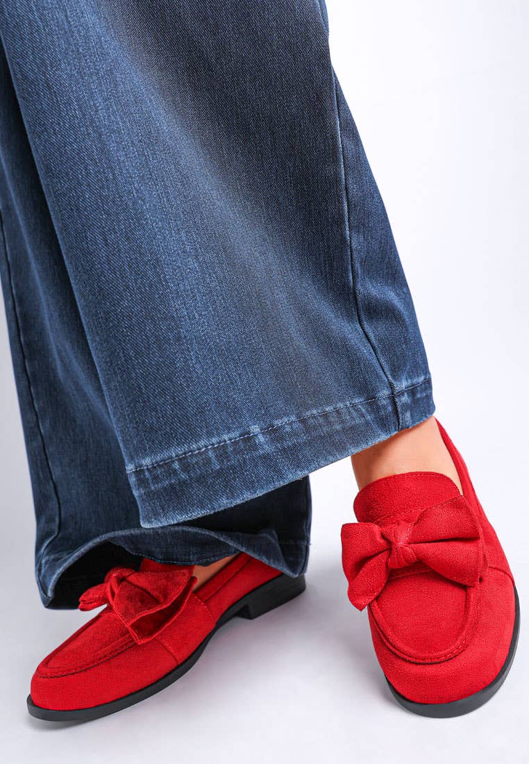 Havisham Bow Accent Heeled Loafers: Black / US-7 / UK-5 / EU-38