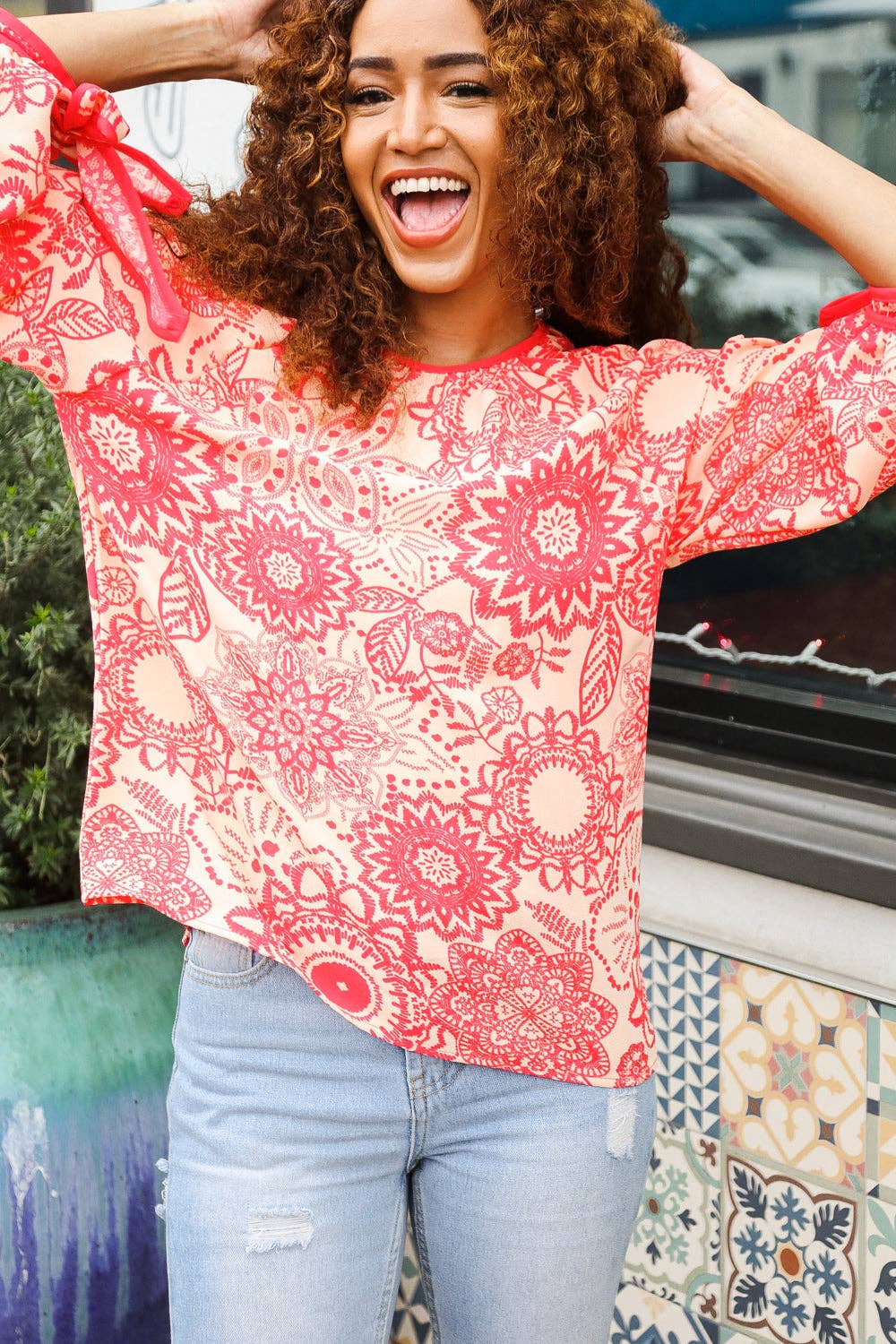 Be Bold Red & Coral Floral Long Sleeve Bow Tie Contrast Binding Top (Open Pack): Medium
