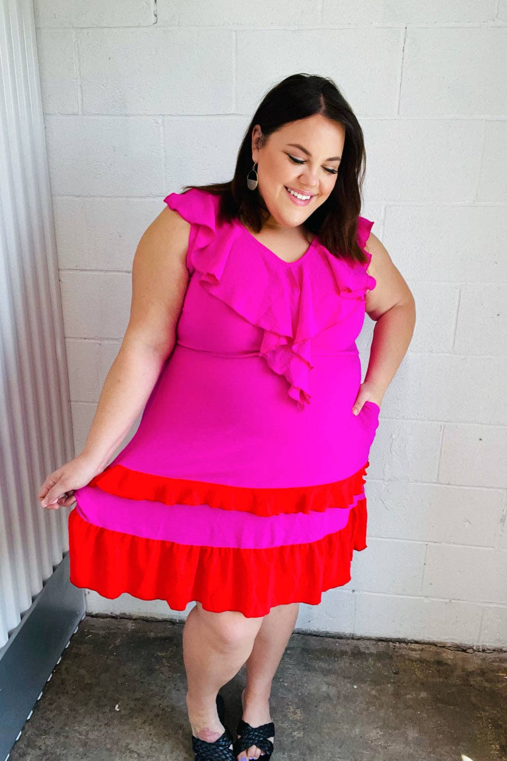 Fuchsia Ruffle V Neck Crepe Tiered Midi Dress (Open Pack): 2X