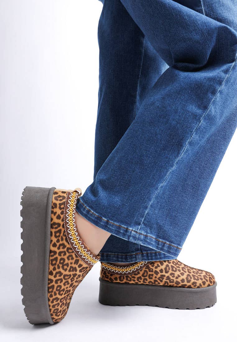 Ottawa Leopard Print Platform Classic Slip Ons: Leopard / US-8 / UK-6 / EU-39